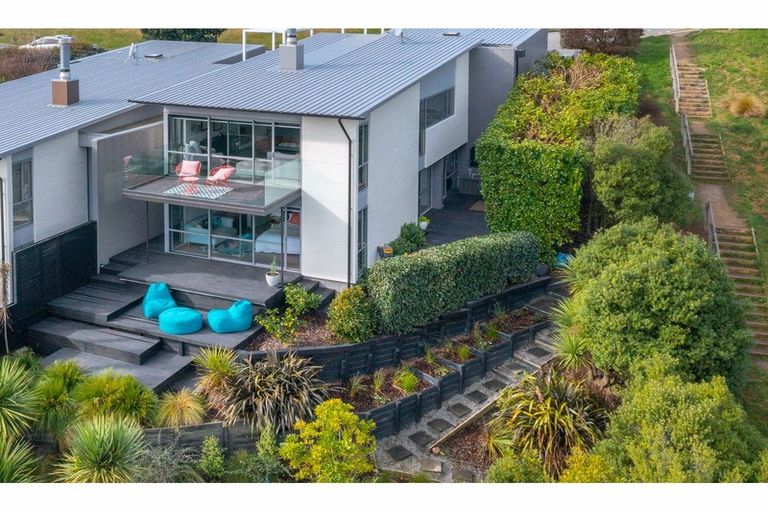 Photo of property in 79 Longhurst Terrace, Cashmere, Christchurch, 8022