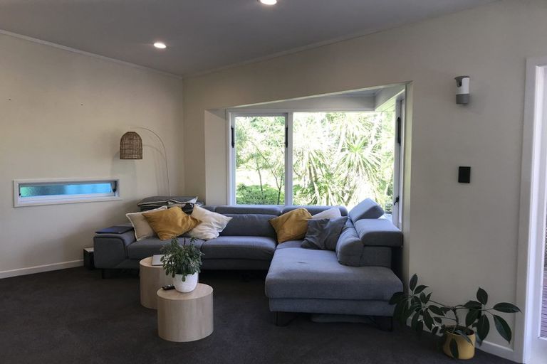 Photo of property in 94 Castor Bay Road, Castor Bay, Auckland, 0620