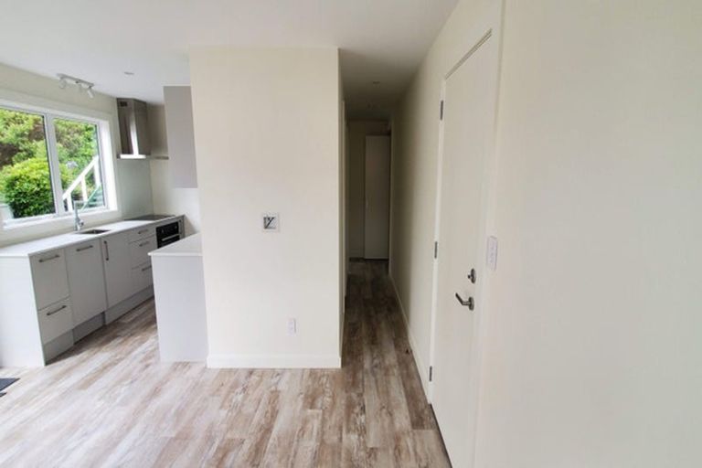 Photo of property in 8 Dallas Court, Miramar, Wellington, 6022