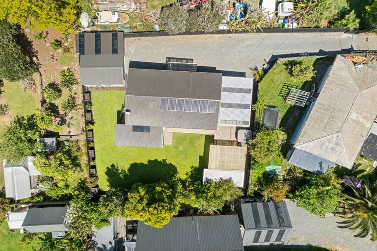 Photo of property in 2/324 Beach Road, Onerahi, Whangarei, 0110