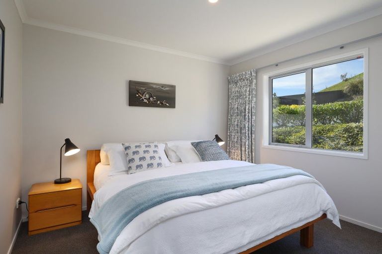 Photo of property in 2 Crown Terrace, Britannia Heights, Nelson, 7010