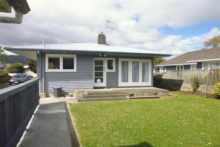 Photo of property in 203 Taita Drive, Avalon, Lower Hutt, 5011