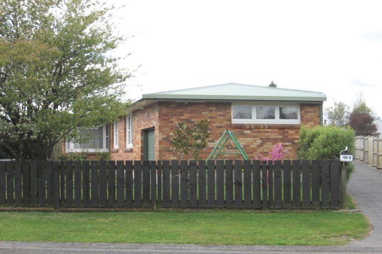 Photo of property in 1/12 Laughton Street, Taupo, 3330