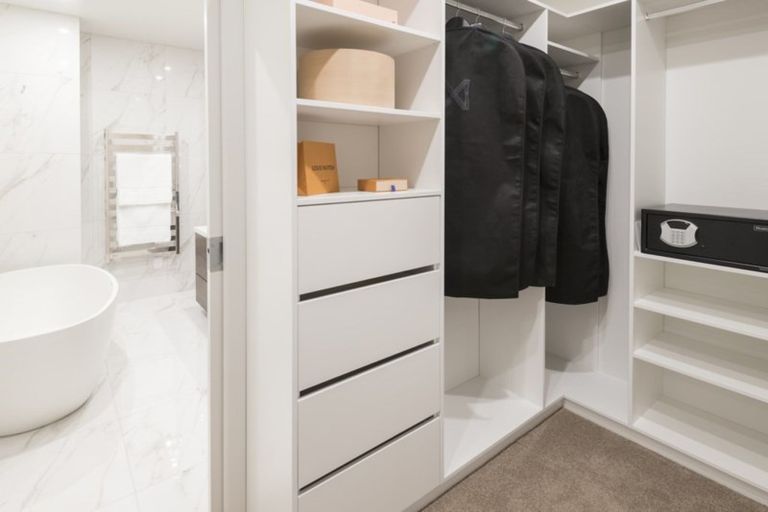 Photo of property in 6/89 Fisher Parade, Sunnyhills, Auckland, 2010