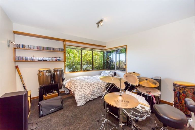 Photo of property in 9 Sherwood Lane, Cashmere, Christchurch, 8022