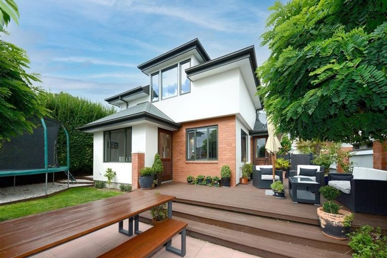 Photo of property in 55 Staveley Street, Avonhead, Christchurch, 8042
