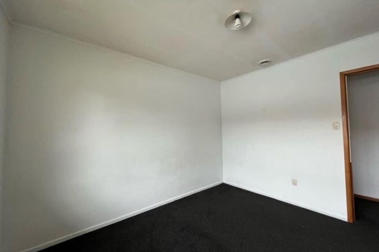 Photo of property in 36 Mckinstry Avenue, Mangere East, Auckland, 2024