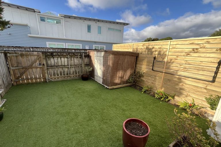 Photo of property in 139c The Esplanade, Petone, Lower Hutt, 5012
