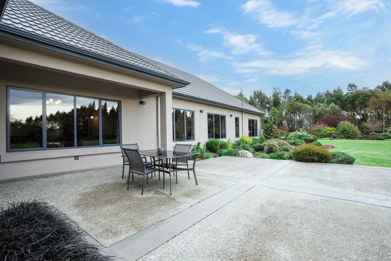 Photo of property in 41 Arcadia Place, Seaward Bush, Invercargill, 9812