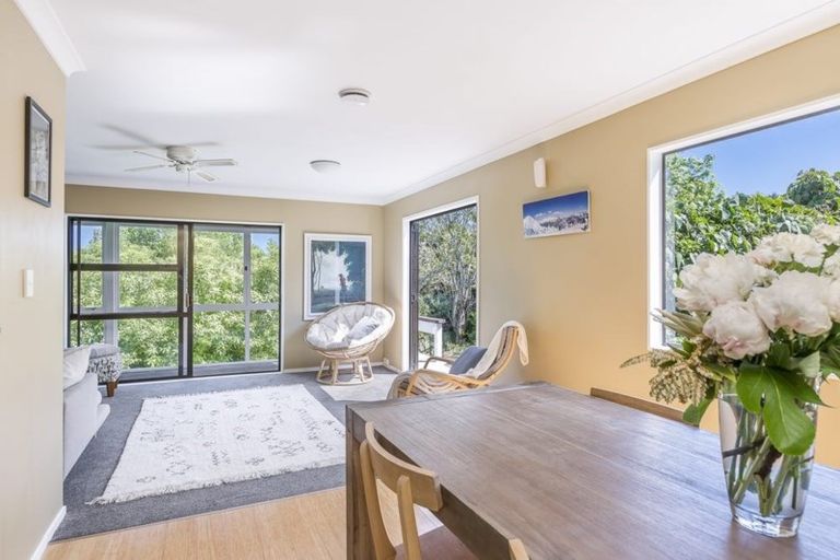 Photo of property in 1/72 Gloria Avenue, Te Atatu Peninsula, Auckland, 0610