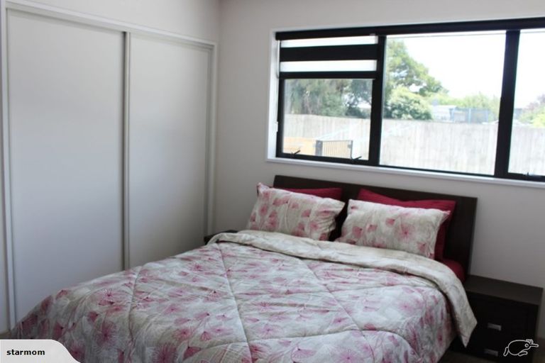 Photo of property in 48 Hooker Avenue, Bryndwr, Christchurch, 8053