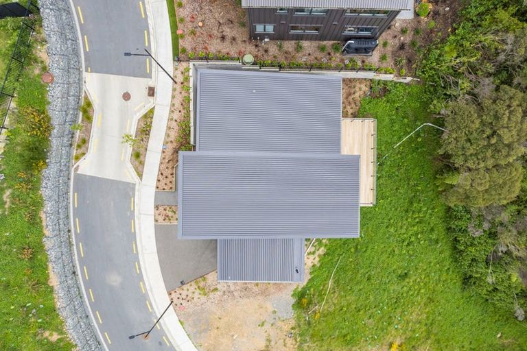 Photo of property in 5 Skysail Lane, Whitby, Porirua, 5024