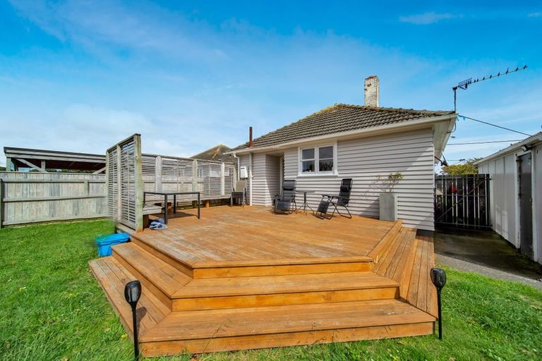 Photo of property in 10 Laurent Vc Street, Hawera, 4610