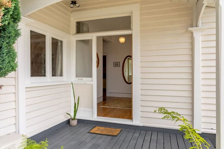 Photo of property in 395 South Road, Caversham, Dunedin, 9012