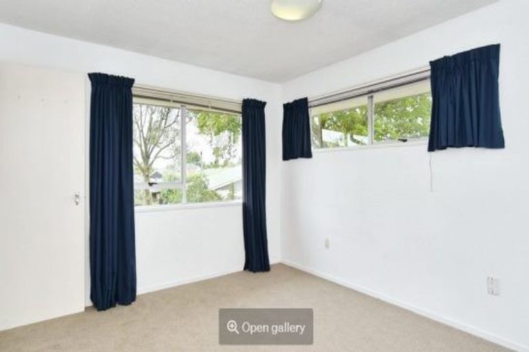 Photo of property in 1/10 Rachel Place, Avonhead, Christchurch, 8042