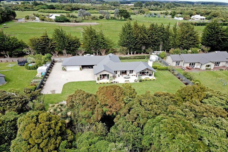 Photo of property in 47 Matua Grove, Otatara, Invercargill, 9879