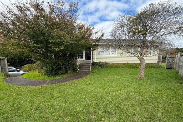 Photo of property in 281 Pakuranga Road, Pakuranga Heights, Auckland, 2010