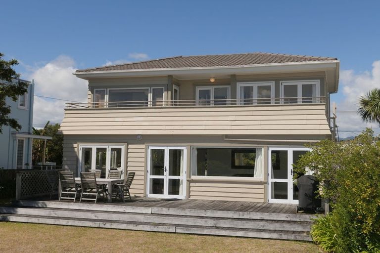 Photo of property in 77 Manly Street, Paraparaumu Beach, Paraparaumu, 5032