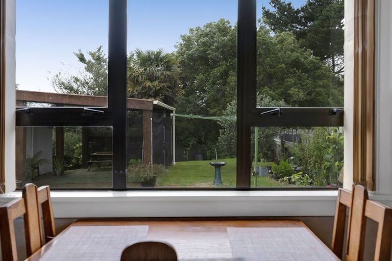 Photo of property in 20 Cornwall Street, Eltham, 4322