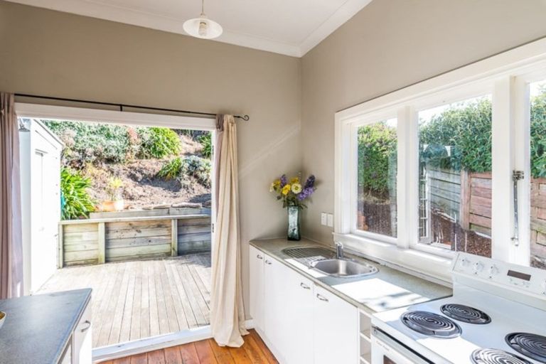 Photo of property in 69 Waimea Road, Waikanae Beach, Waikanae, 5036