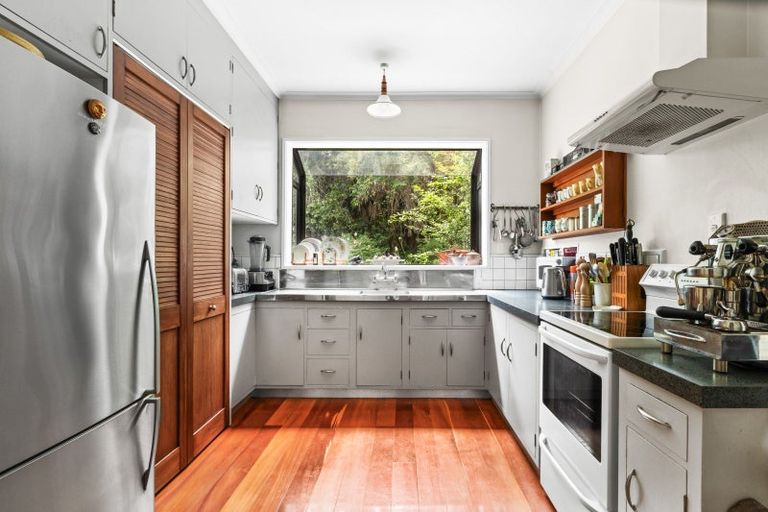 Photo of property in 22 Lucknow Road, Havelock North, 4130