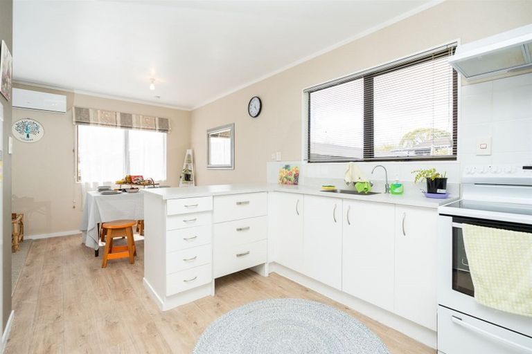 Photo of property in 17b Cromwell Drive, Fitzroy, Hamilton, 3206