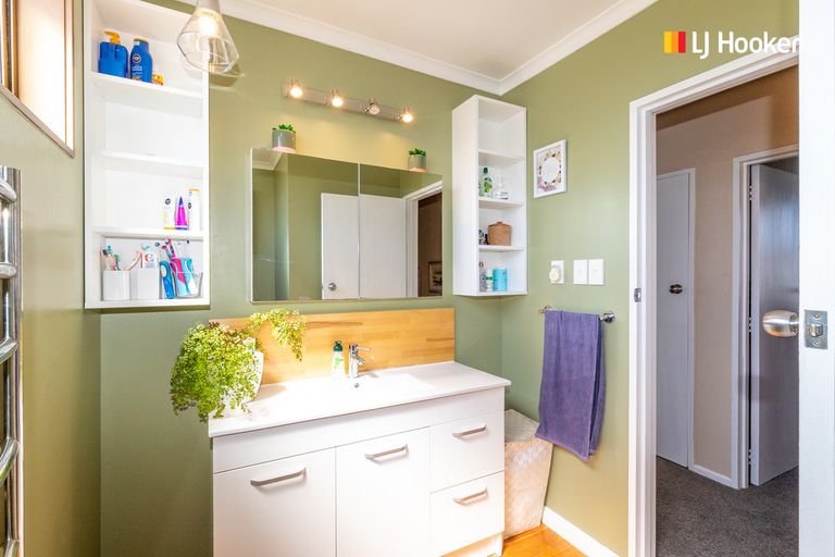 Photo of property in 186 Gladstone Road, Dalmore, Dunedin, 9010