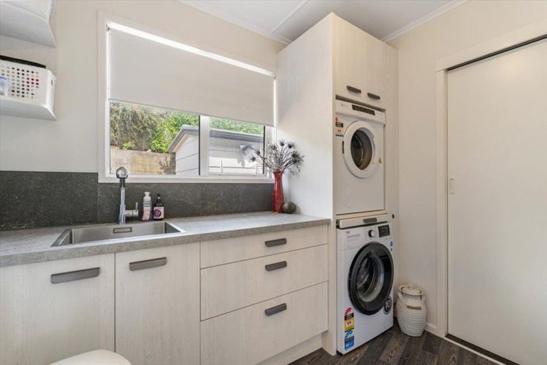 Photo of property in 45 Town Point Road, Maketu, Te Puke, 3189