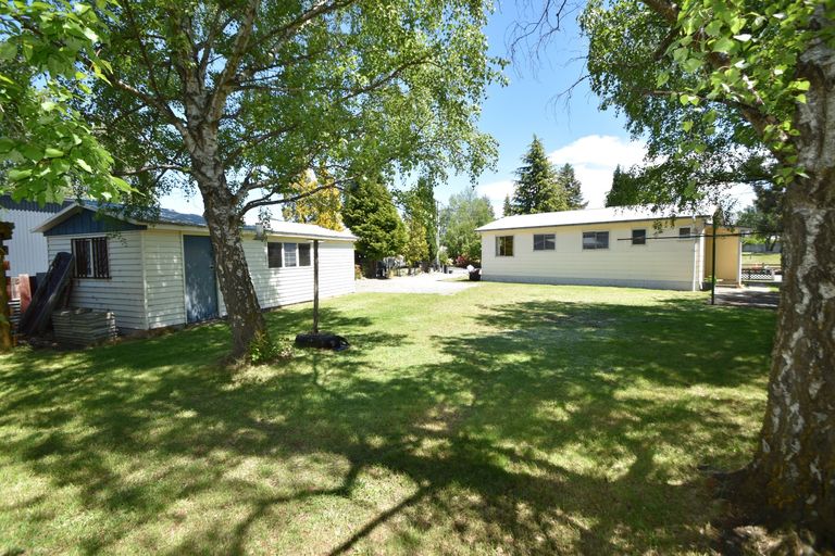 Photo of property in 38 Simons Street, Twizel, 7901