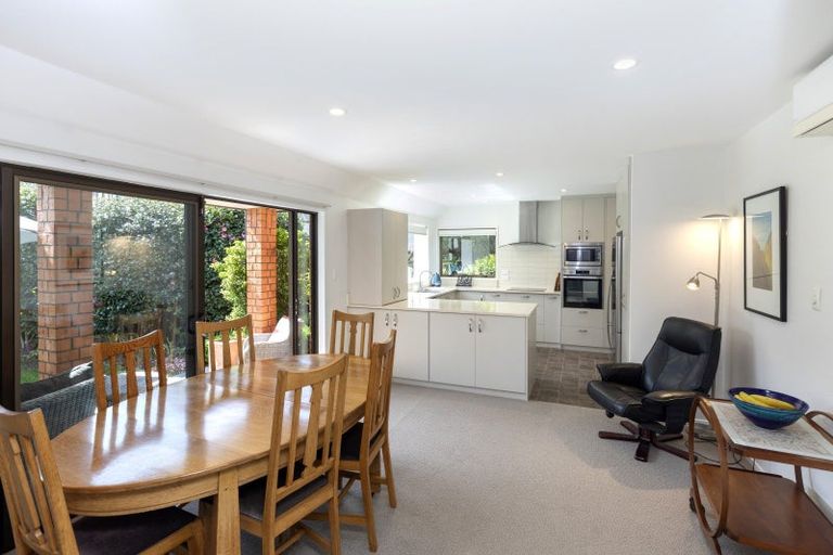 Photo of property in 7 Tripp Place, Ilam, Christchurch, 8041