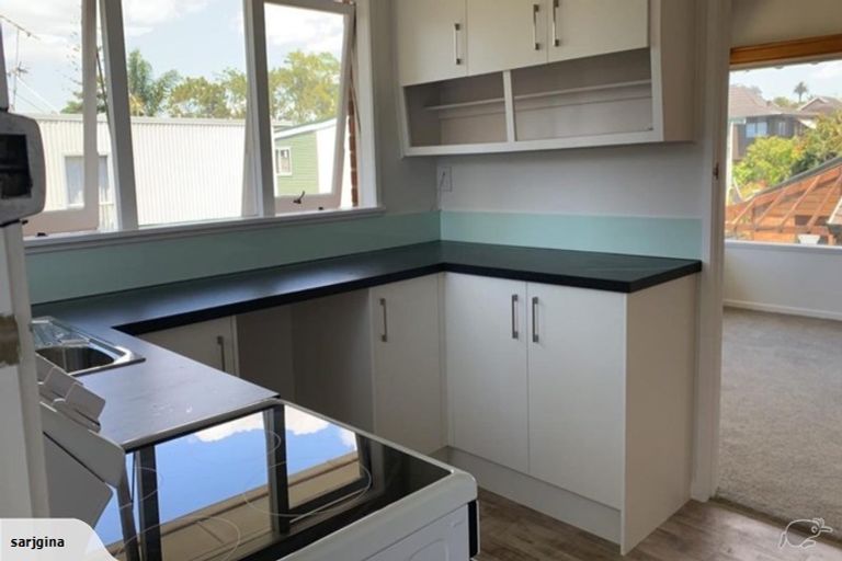 Photo of property in 4/24 Inverness Road, Browns Bay, Auckland, 0630