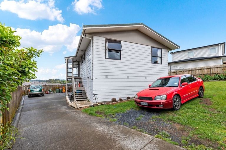 Photo of property in 150a Don Buck Road, Massey, Auckland, 0614
