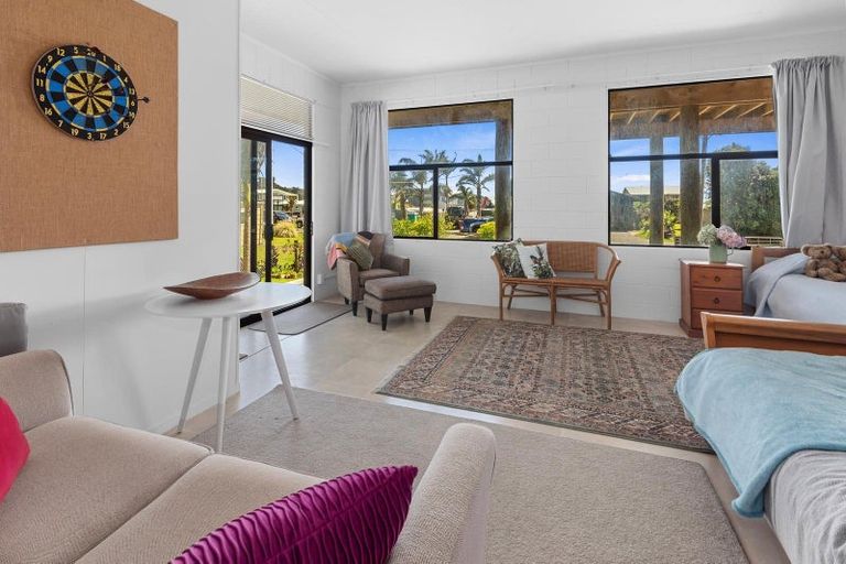 Photo of property in 55 Owai Avenue, Helena Bay, Hikurangi, 0184