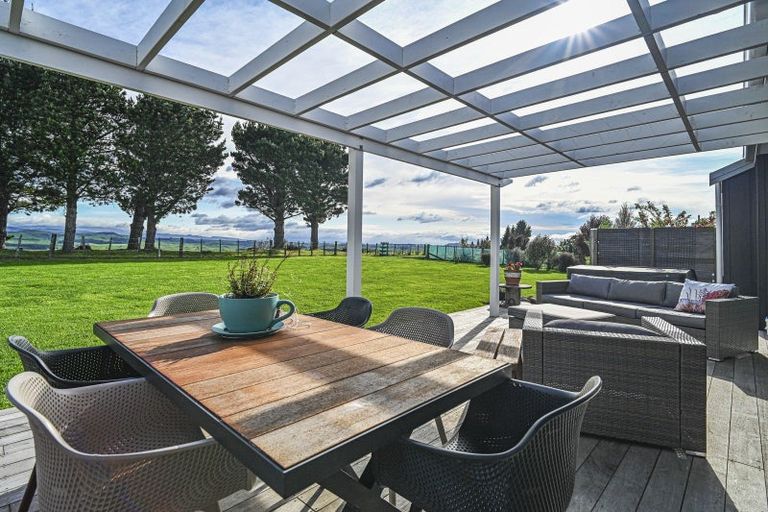 Photo of property in Piritu, 56 Riverview Lane, Maraekakaho, Hastings, 4171