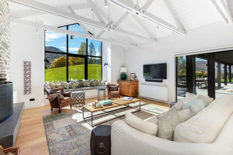 Photo of property in 76 Hunter Road, Speargrass Flat, Queenstown, 9371