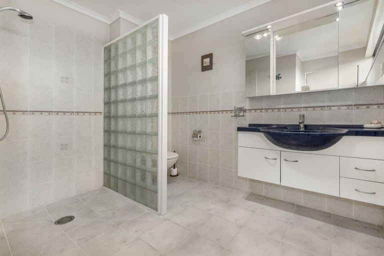 Photo of property in 39 Bristol Street, Levin, 5510