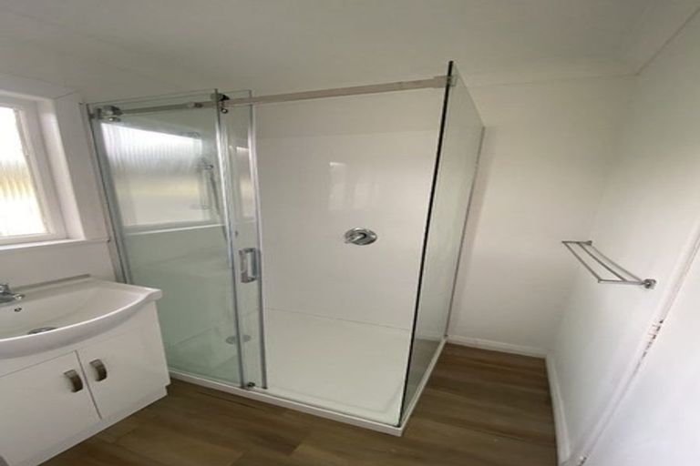 Photo of property in 28 Wetherby Grove, Wainuiomata, Lower Hutt, 5014