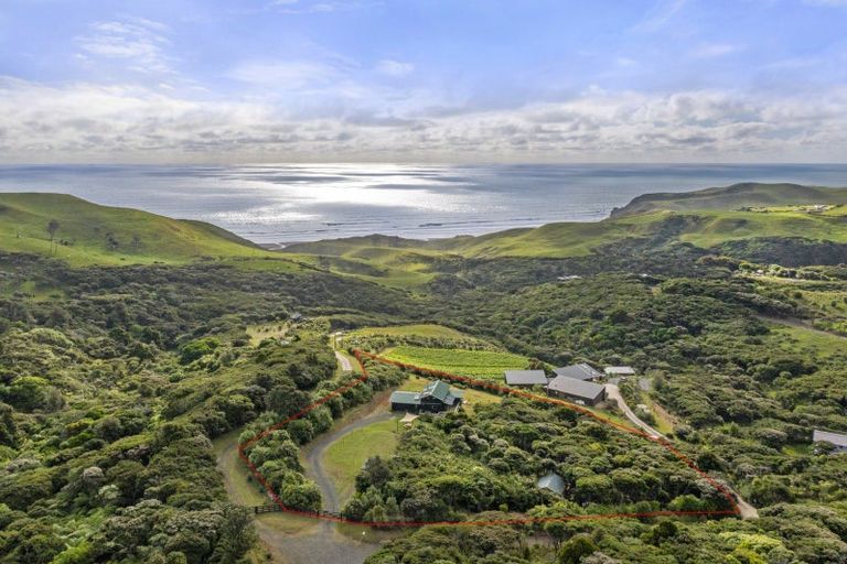 Photo of property in 1644b Whaanga Road, Raglan, 3296
