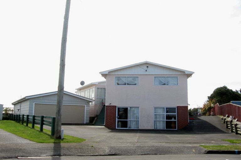 Photo of property in 6 Arundel Place, Springvale, Whanganui, 4501