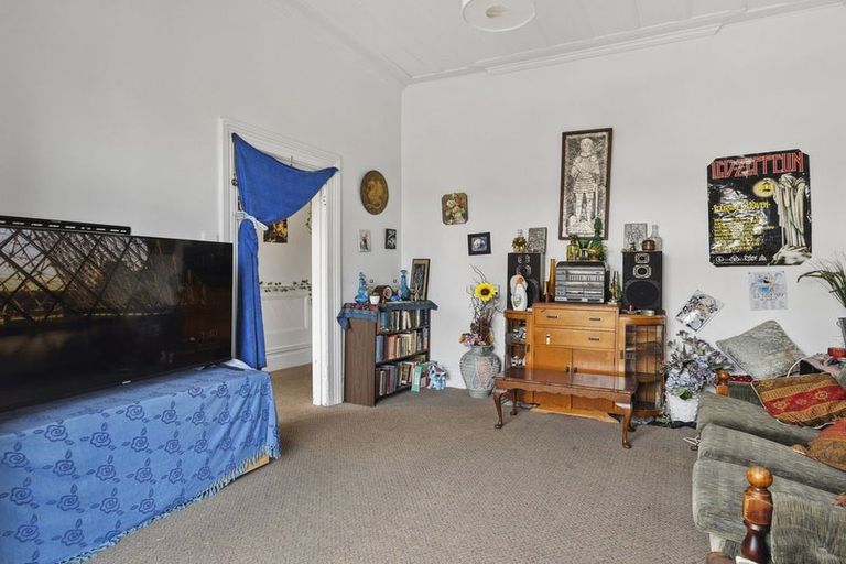 Photo of property in 69 Loyalty Street, Forbury, Dunedin, 9012