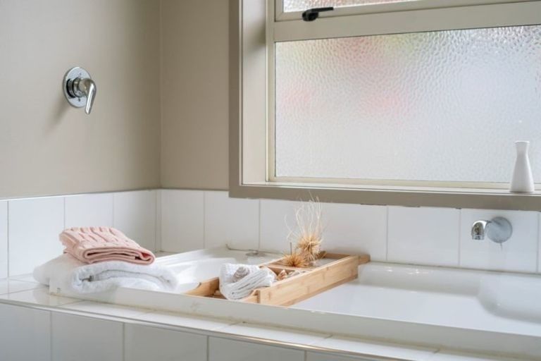 Photo of property in 55 Williams Street, Cambridge, 3434