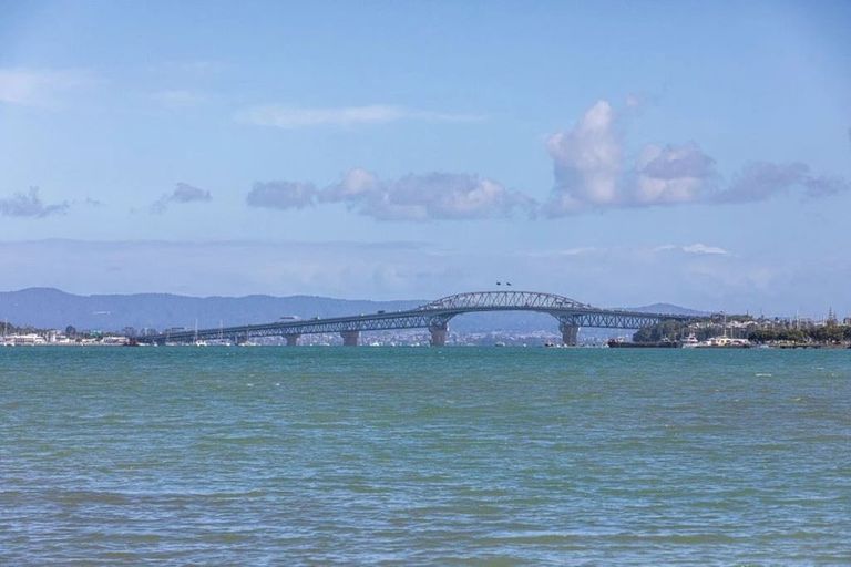 Photo of property in 65a Aramoana Avenue, Devonport, Auckland, 0624