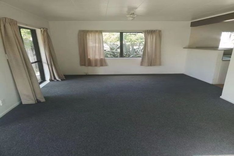 Photo of property in 2/29 Gray Avenue, Mangere East, Auckland, 2024