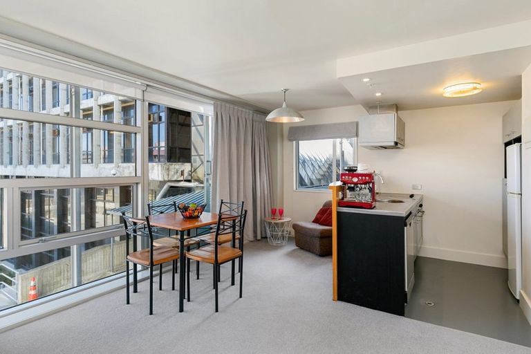 Photo of property in 43 Mulgrave Street, Thorndon, Wellington, 6011