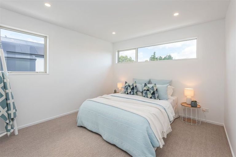 Photo of property in 2/179 Weston Road, St Albans, Christchurch, 8052