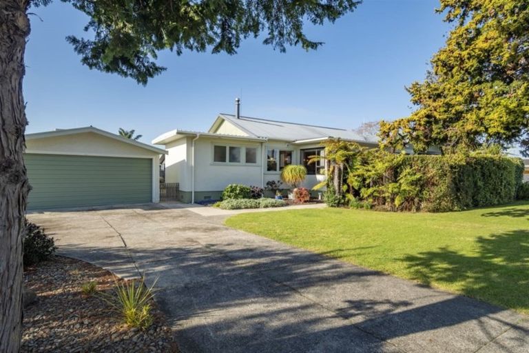 Photo of property in 385 Otumoetai Road, Otumoetai, Tauranga, 3110