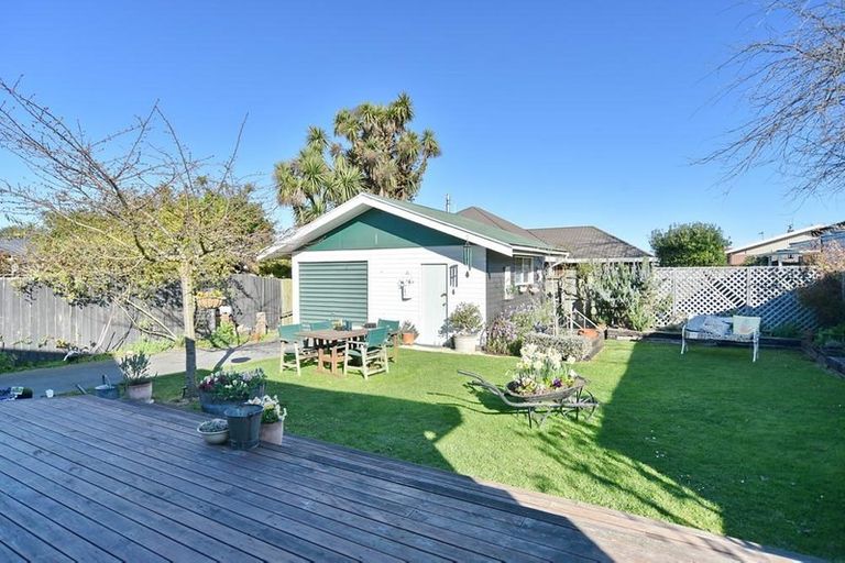Photo of property in 9 Jennings Place, Rangiora, 7400