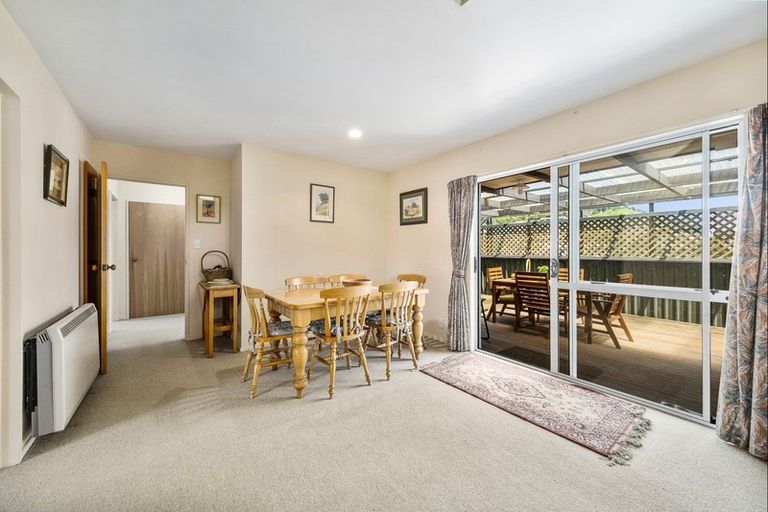 Photo of property in 102 Moana View Road, Waikawa, Picton, 7220