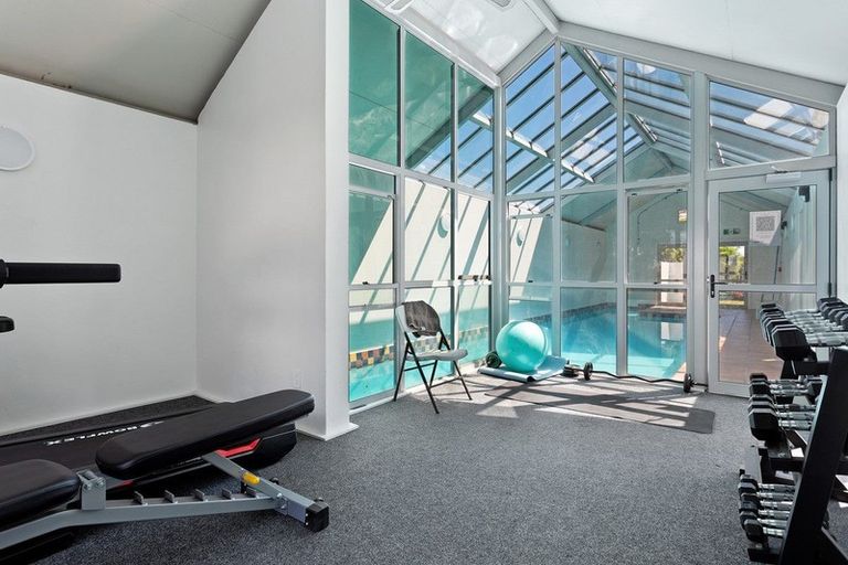 Photo of property in Amuri Park Apartments, 19/280 Bealey Avenue, Christchurch Central, Christchurch, 8013