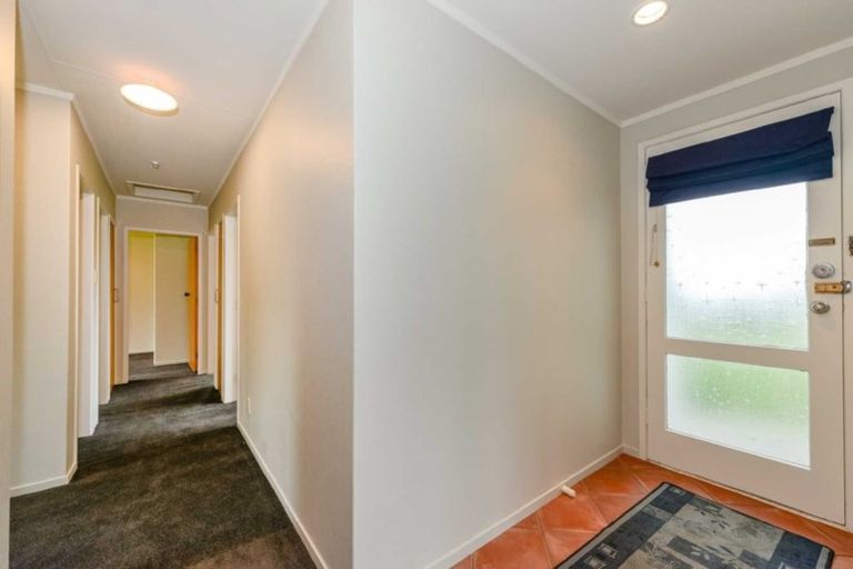 Photo of property in 34 Morrow Avenue, St Andrews, Hamilton, 3200